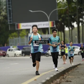 Runner Photo 8921258