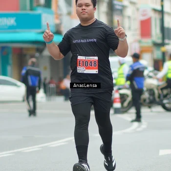 Runner Photo 8921324
