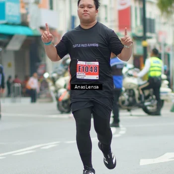Runner Photo 8921346