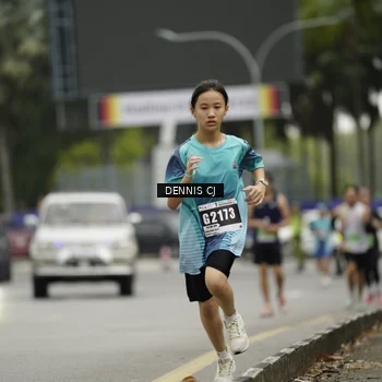 Runner Photo 8921353