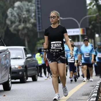 Runner Photo 8921425