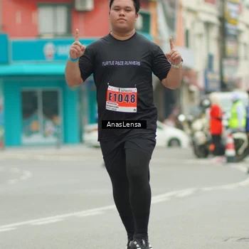 Runner Photo 8921436