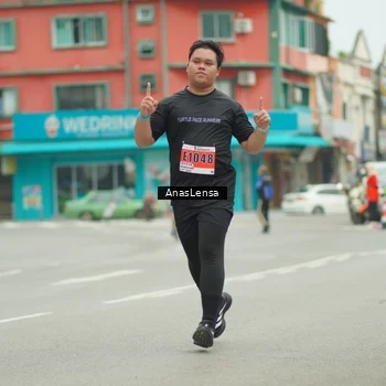 Runner Photo 8921447