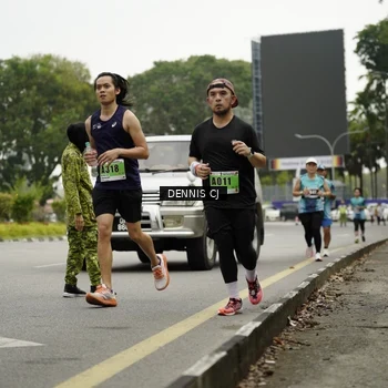 Runner Photo 8921477