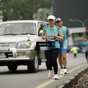 Runner Photo 8921503