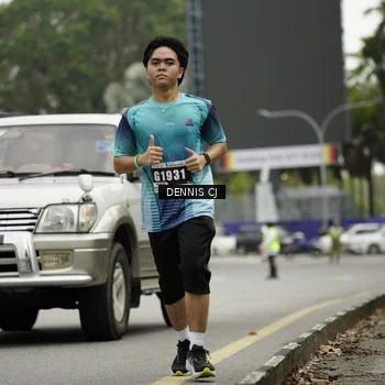 Runner Photo 8921545