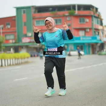 Runner Photo 8921563