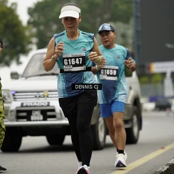 Runner Photo 8921564