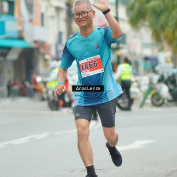 Runner Photo 8921570