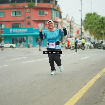 Runner Photo 8921591