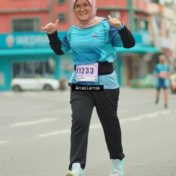 Runner Photo 8921594
