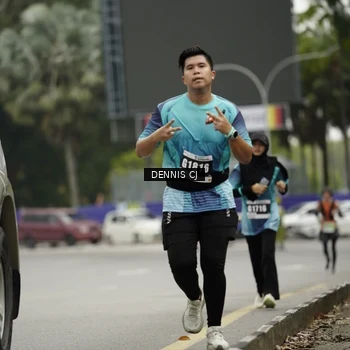 Runner Photo 8921633