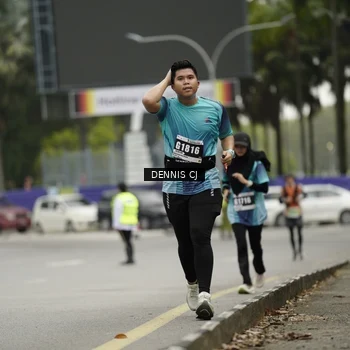 Runner Photo 8921634