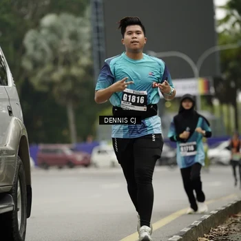 Runner Photo 8921638