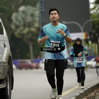 Runner Photo 8921646