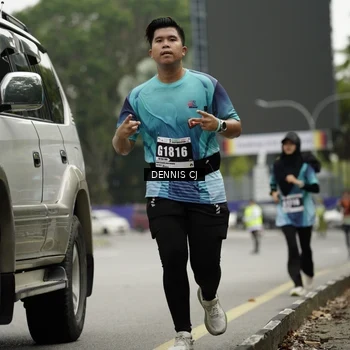 Runner Photo 8921667