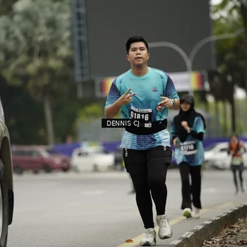 Runner Photo 8921675