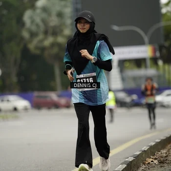 Runner Photo 8921705