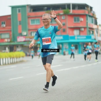 Runner Photo 8921776