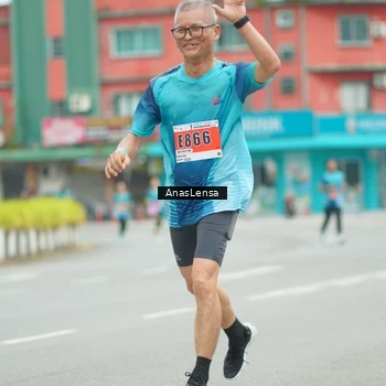 Runner Photo 8921782