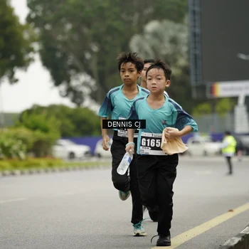 Runner Photo 8921844