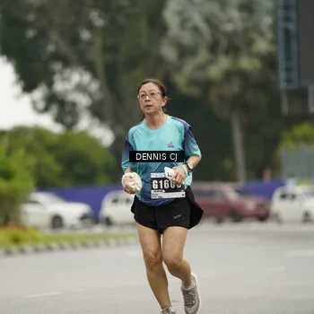 Runner Photo 8921855