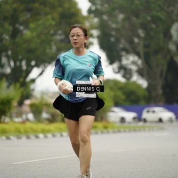 Runner Photo 8921873