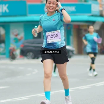 Runner Photo 8921878
