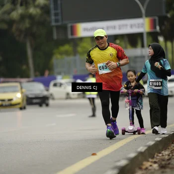 Runner Photo 8921923