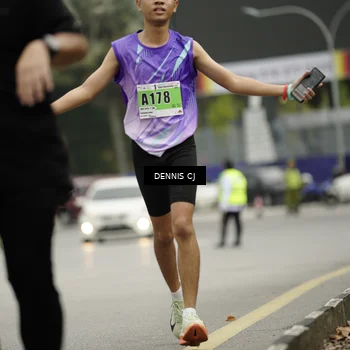 Runner Photo 8921966