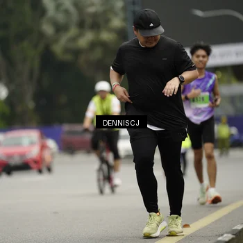 Runner Photo 8921987