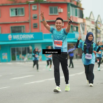 Runner Photo 8922053