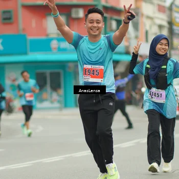 Runner Photo 8922080