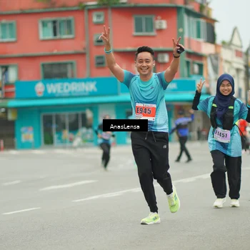 Runner Photo 8922082