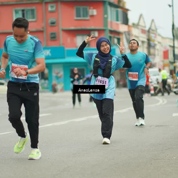 Runner Photo 8922102
