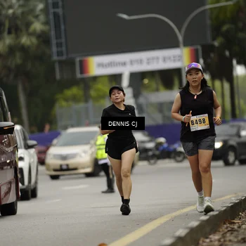 Runner Photo 8922108