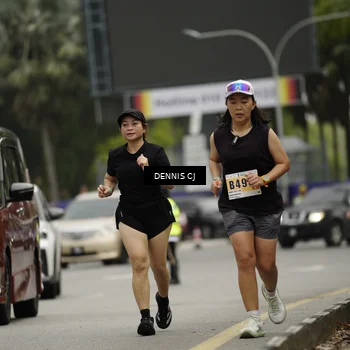 Runner Photo 8922115