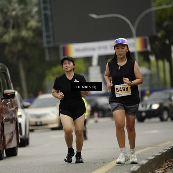 Runner Photo 8922132
