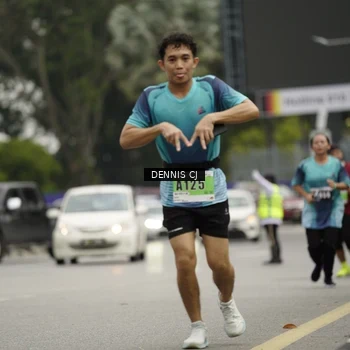 Runner Photo 8922173
