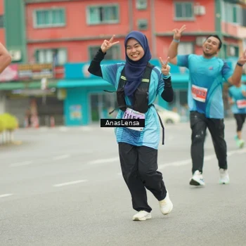 Runner Photo 8922182