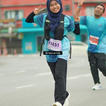 Runner Photo 8922186