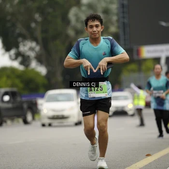 Runner Photo 8922191