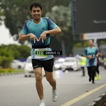 Runner Photo 8922211