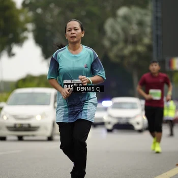 Runner Photo 8922224
