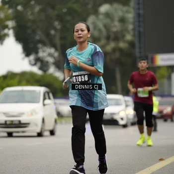 Runner Photo 8922231
