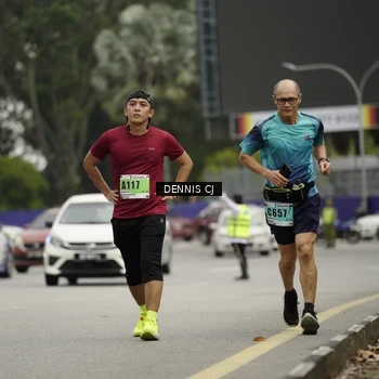 Runner Photo 8922247