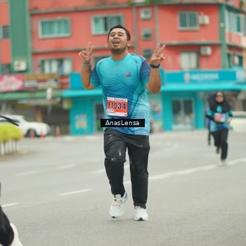 Runner Photo 8922268