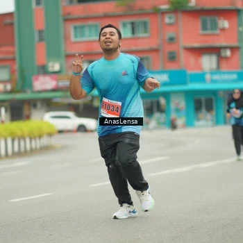 Runner Photo 8922290