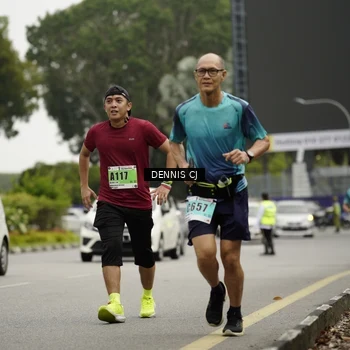 Runner Photo 8922295