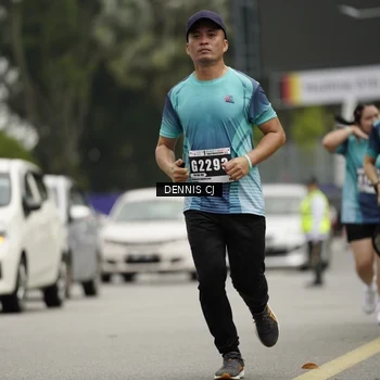 Runner Photo 8922301